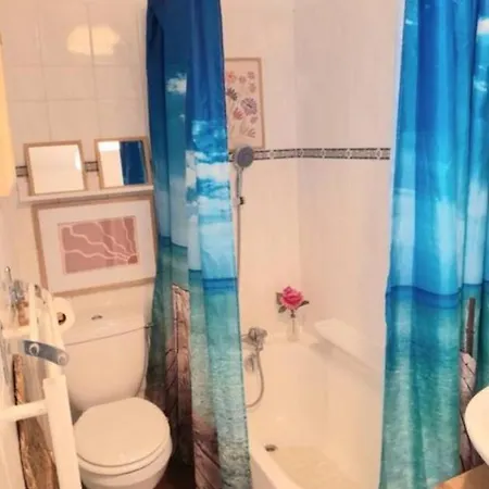 T2 Vue Terrasse Sud 50m Canet-plage كانيه