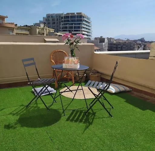 T2 Vue Terrasse Sud 50m Canet-plage * Кане